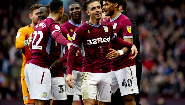 视频丨国足肇庆新年首训，张玉宁：国足面貌一新，今年力争提升亚…