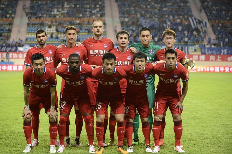 《塔瑞斯世界》登顶31国免费榜，Twitch直播游戏榜前5！