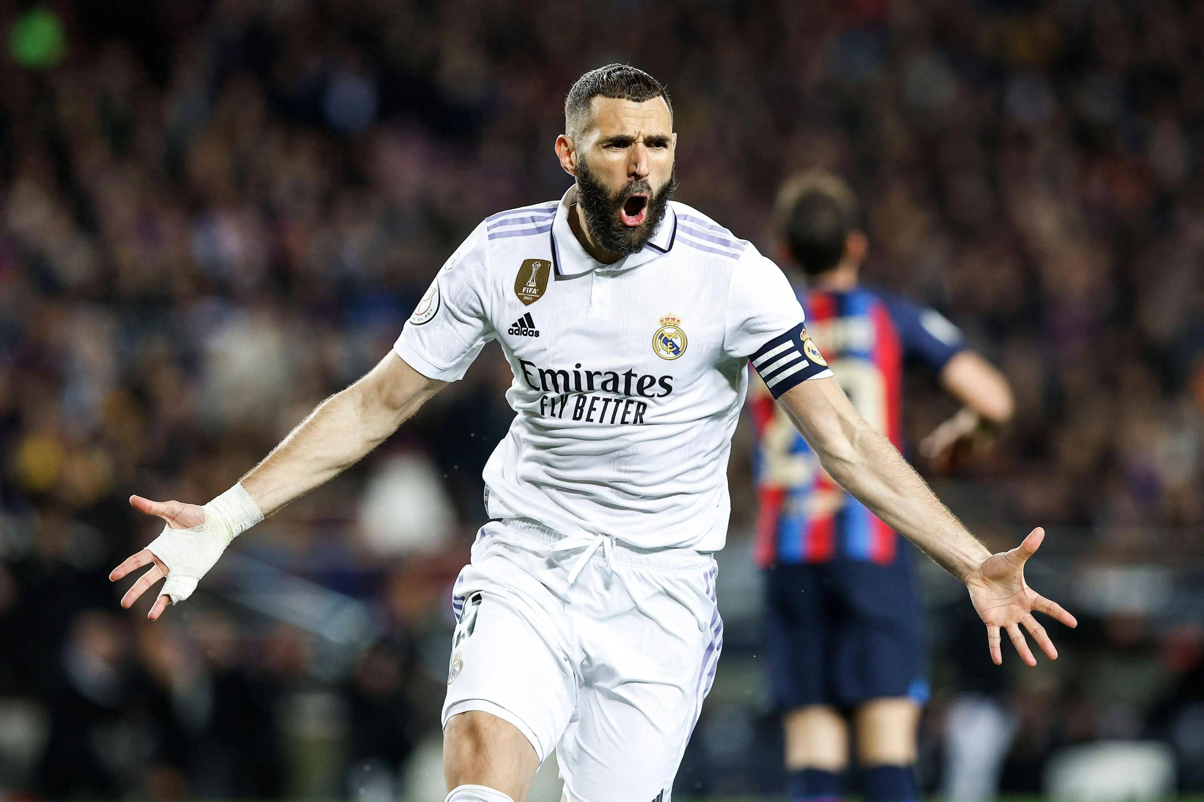 拜仁边锋双雄：奥利塞与迪亚斯的完美结合重塑德甲格局