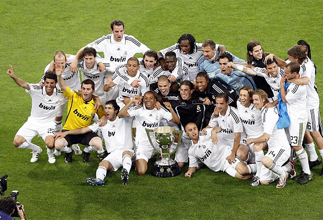 100%离队！曼联球星与欧冠球队谈妥个人条款